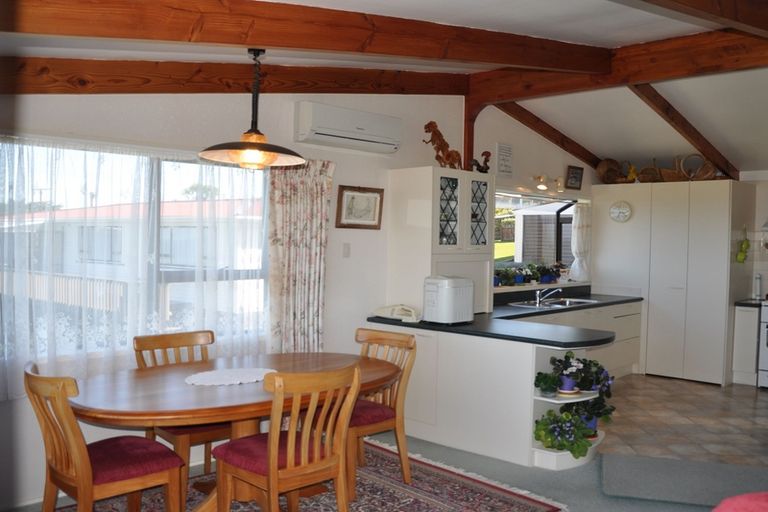 Photo of property in 63 Barrier View Road, Leigh, 0985