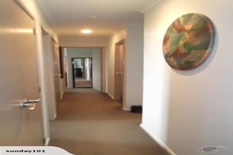 Photo of property in 32 Bateleur Close, Welcome Bay, Tauranga, 3112