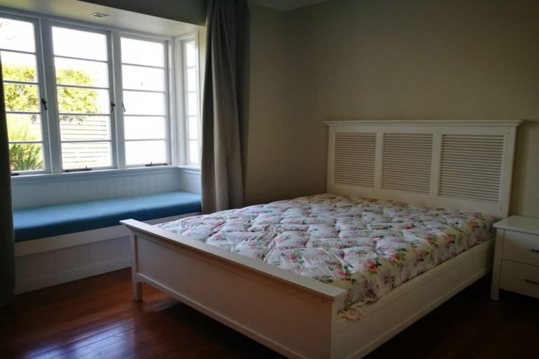 Photo of property in 16a Clifton Road, Hauraki, Auckland, 0622