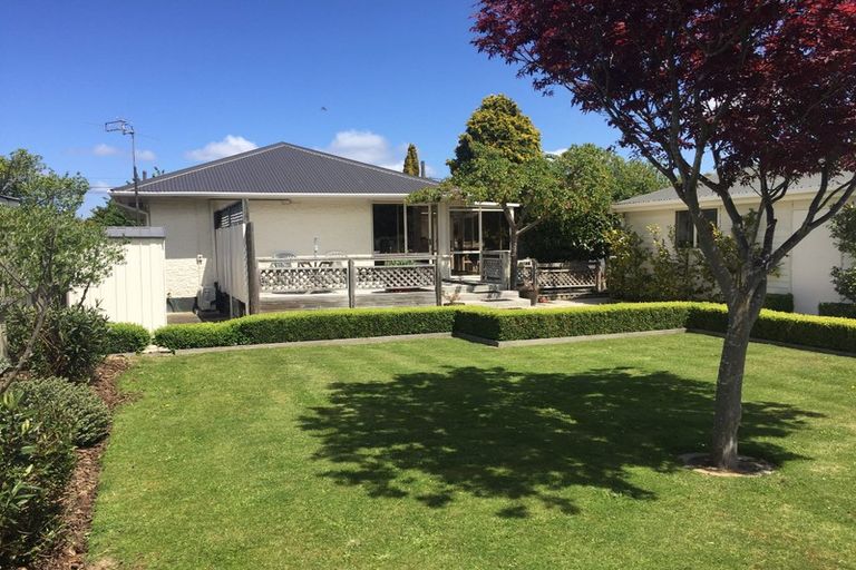 Photo of property in 54 Bentley Street, Russley, Christchurch, 8042