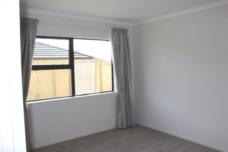 Photo of property in 23 Manene Street, Wattle Downs, Auckland, 2103