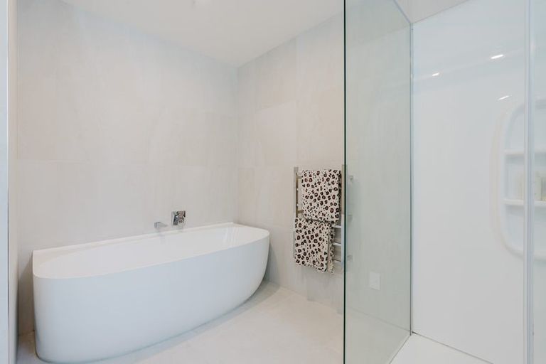 Photo of property in 50 Greenfield Drive, Western Heights, Hamilton, 3200