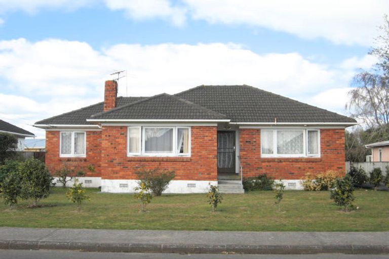 Photo of property in 1/76 Sutton Crescent, Papakura, 2110