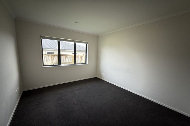 Photo of property in 4 Pohue Avenue, Huapai, Kumeu, 0810