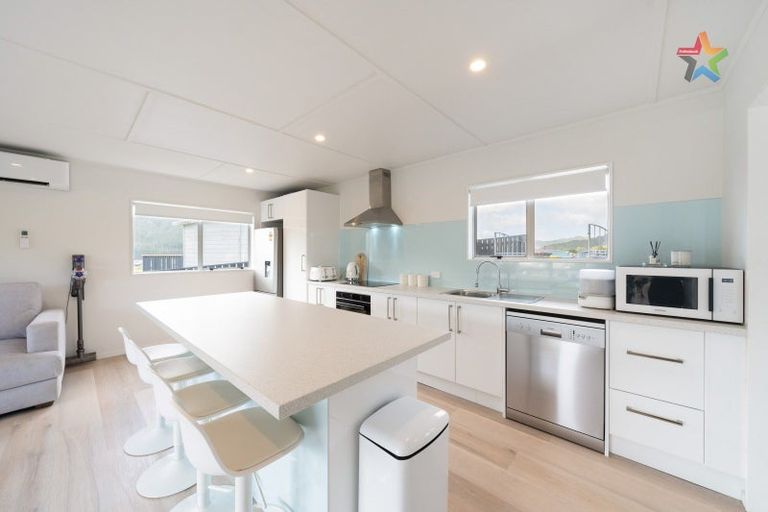 Photo of property in 26 Newburn Grove, Wainuiomata, Lower Hutt, 5014