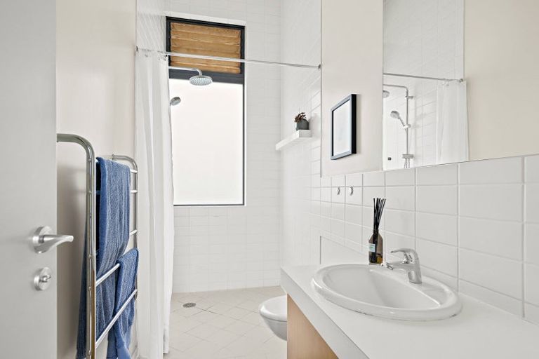 Photo of property in 200 Waiteitei Road, Wellsford, 0974