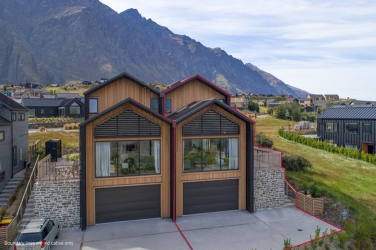 Photo of property in 3b Rannoch Drive, Jacks Point, Queenstown, 9371