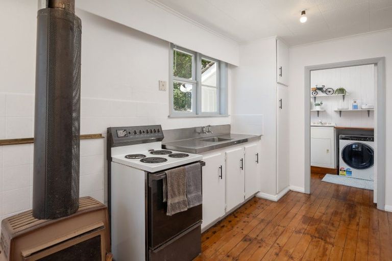 Photo of property in 60 Hutcheson Street, Mayfield, Blenheim, 7201