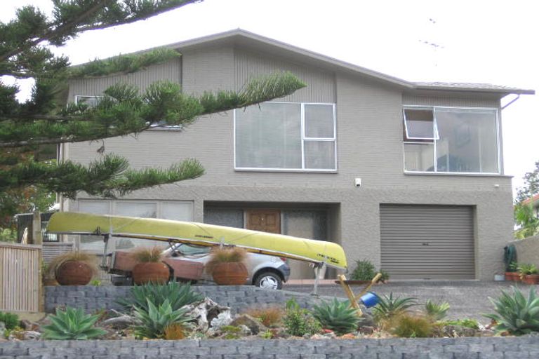 Photo of property in 2/167 Stredwick Drive, Torbay, Auckland, 0630