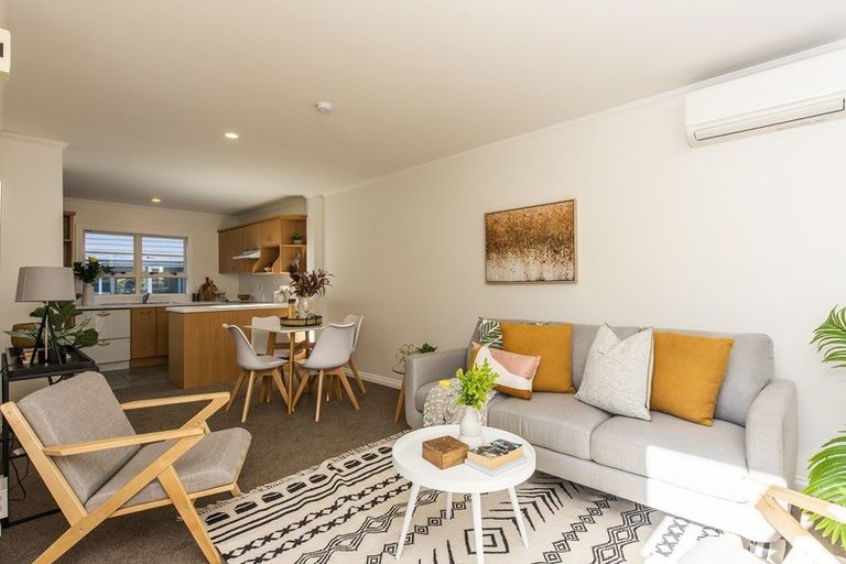 Photo of property in 12e Glenmore Street, Thorndon, Wellington, 6011