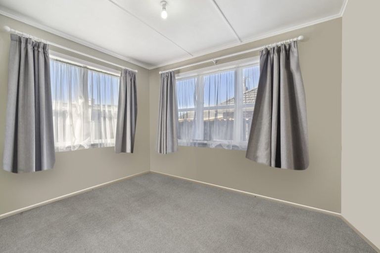 Photo of property in 1/6 Hunua Road, Papakura, 2110