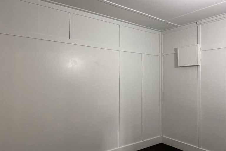 Photo of property in 18 Shoal Bay Road, Devonport, Auckland, 0624