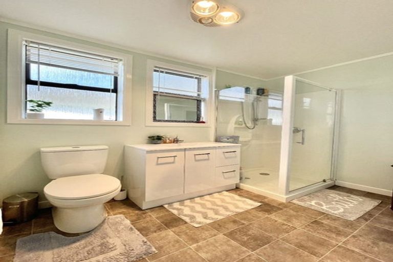 Photo of property in 3 Pilcher Crescent, Naenae, Lower Hutt, 5011