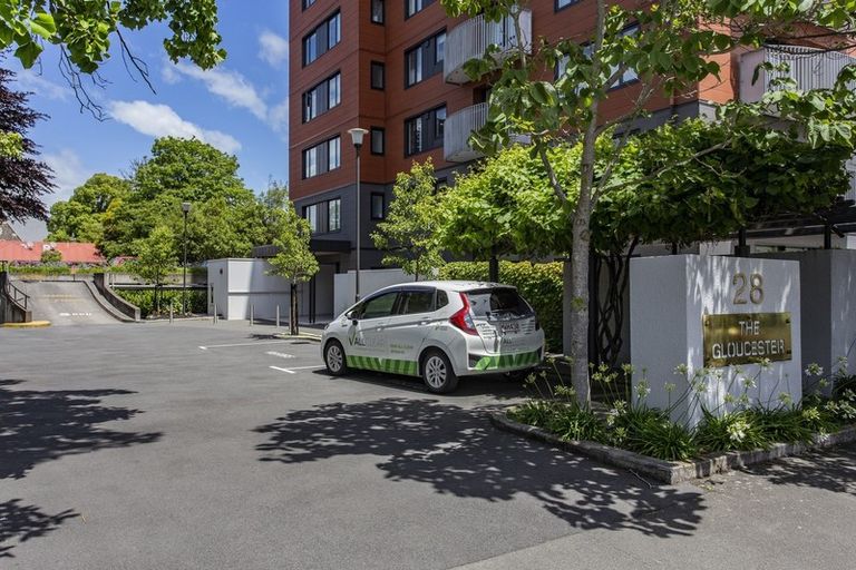 Photo of property in Gloucester Towers, 13/28 Gloucester Street, Christchurch Central, Christchurch, 8013