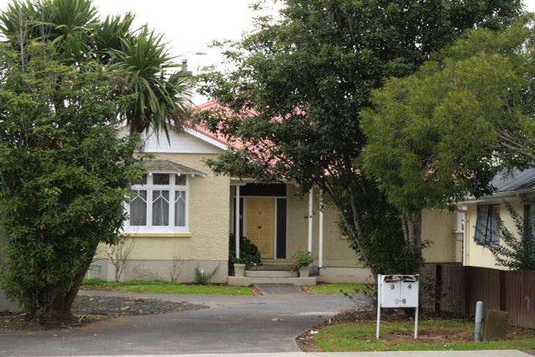 Photo of property in 118 Gray Avenue, Papatoetoe, Auckland, 2024