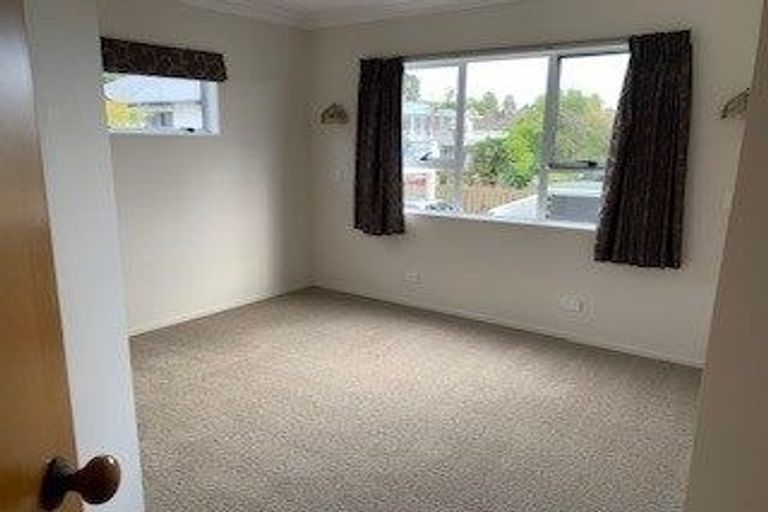 Photo of property in 7b Beach Road, Otumoetai, Tauranga, 3110