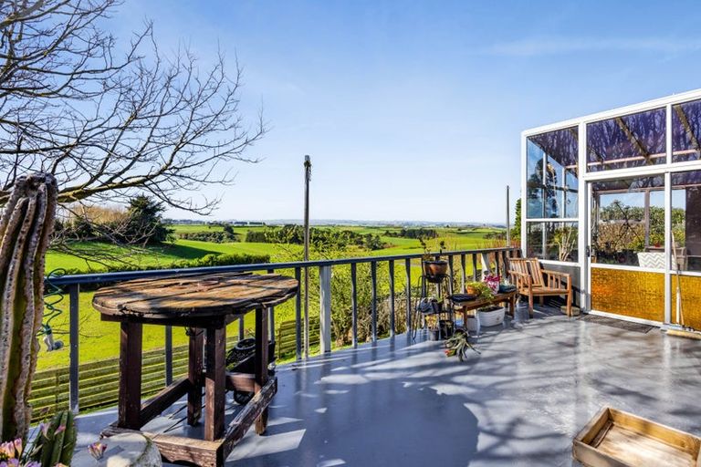 Photo of property in 4 Ropata Street, Hawera, 4610