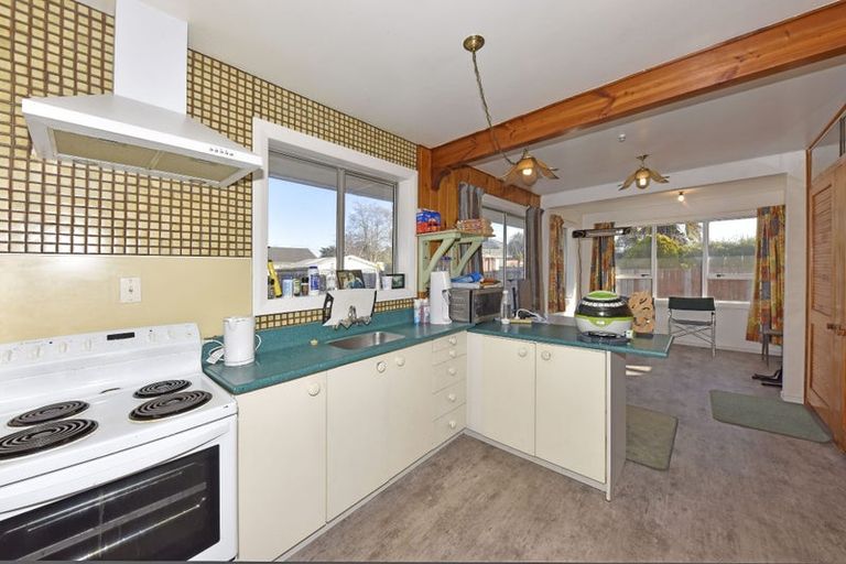Photo of property in 172 Shortland Street, Aranui, Christchurch, 8061