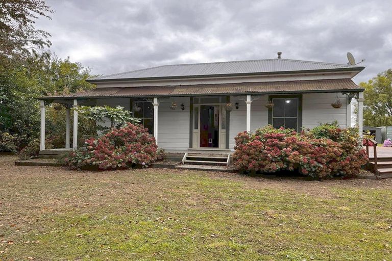 Photo of property in 1508 Rangitikei Line, Newbury, Palmerston North, 4476