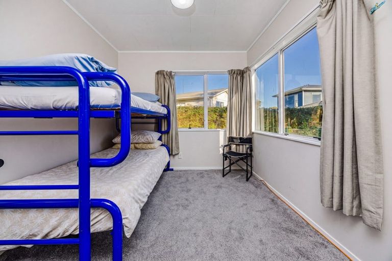 Photo of property in 95 Sykes Road, Weymouth, Auckland, 2103