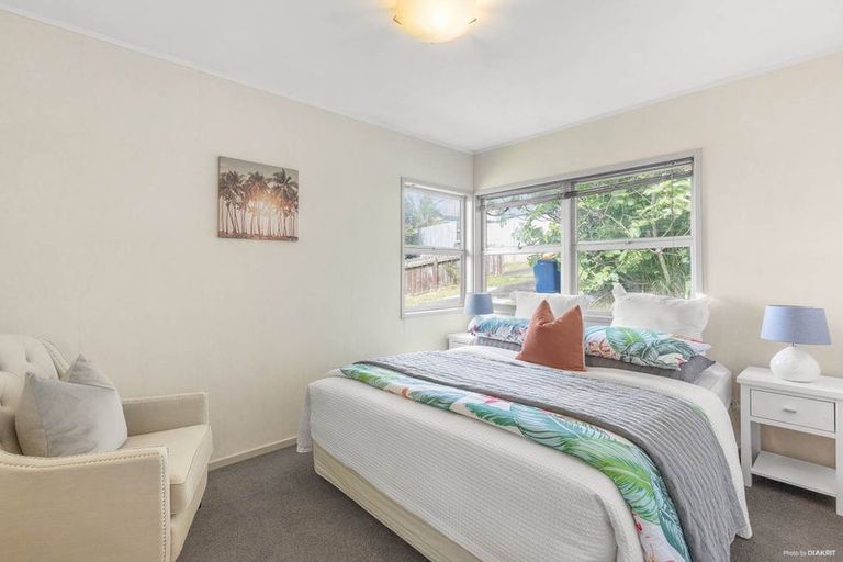Photo of property in 1/197 Forrest Hill Road, Forrest Hill, Auckland, 0620