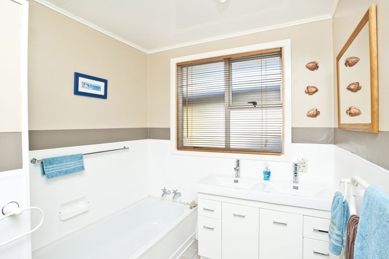 Photo of property in 7 Mason Street, Riverdale, Gisborne, 4010