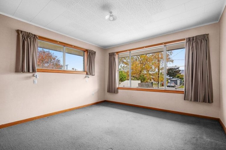 Photo of property in 9 Ashworth Street, Alexandra, 9320