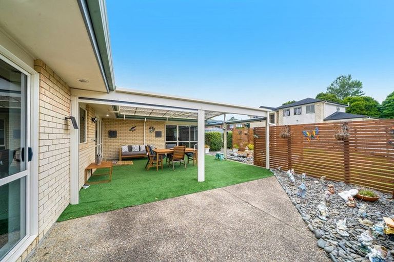 Photo of property in 13 Parkhaven Drive, Rosehill, Papakura, 2113