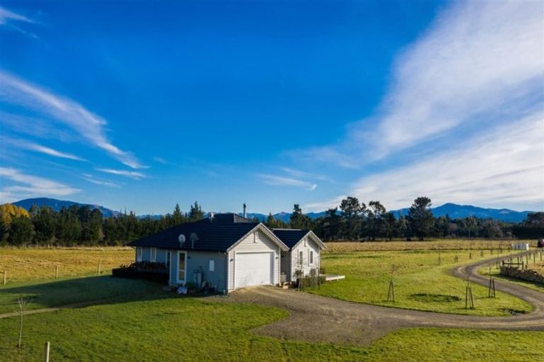 Photo of property in 627 Carrs Road, Loburn, Rangiora, 7472