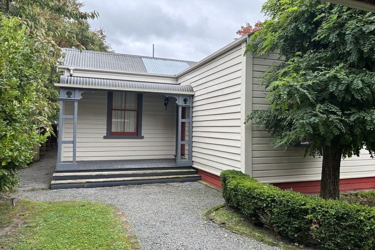 Photo of property in 34 Main Street, Greytown, 5712