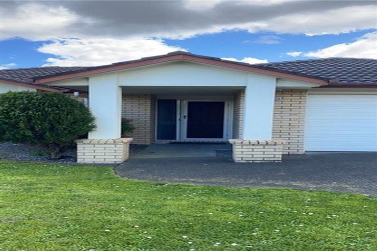 Photo of property in 47 Turnberry Drive, Wattle Downs, Auckland, 2103