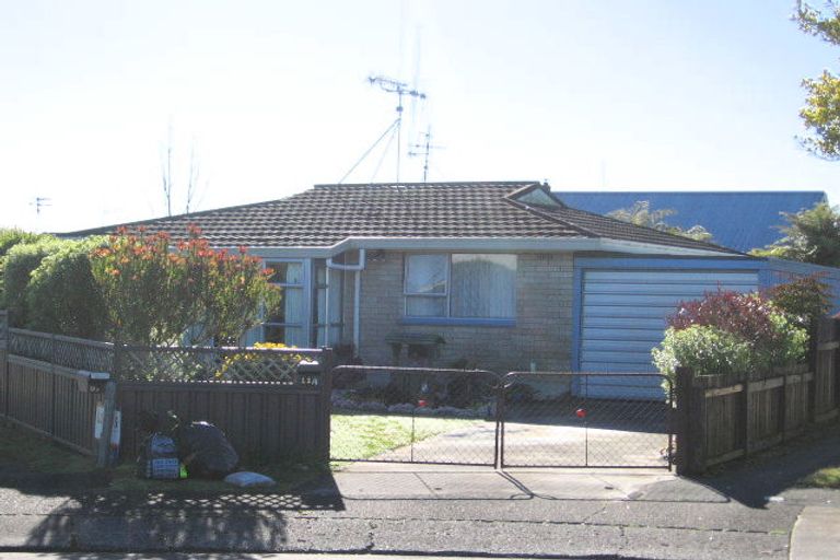 Photo of property in 11 Bradley Place, Nawton, Hamilton, 3200