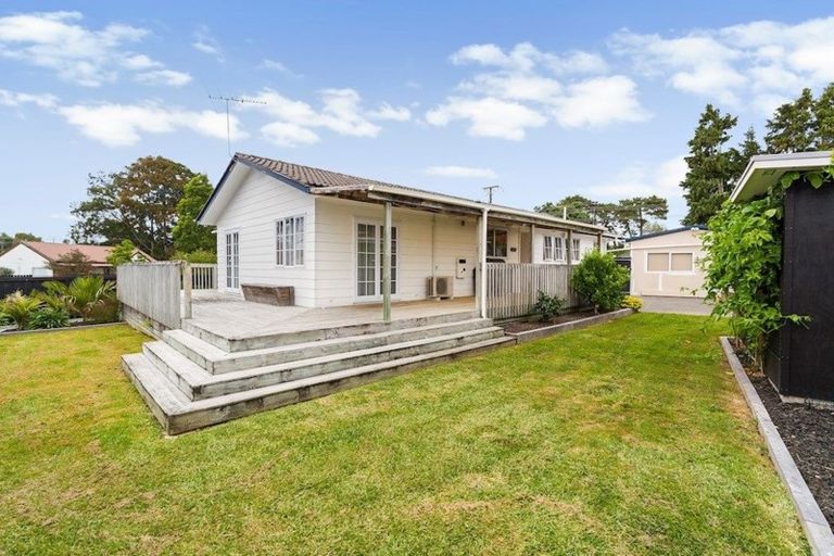 Photo of property in 503 Swanson Road, Ranui, Auckland, 0612