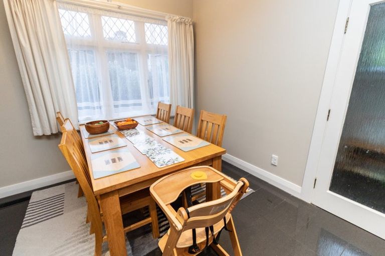 Photo of property in 3 Burrows Avenue, Karori, Wellington, 6012