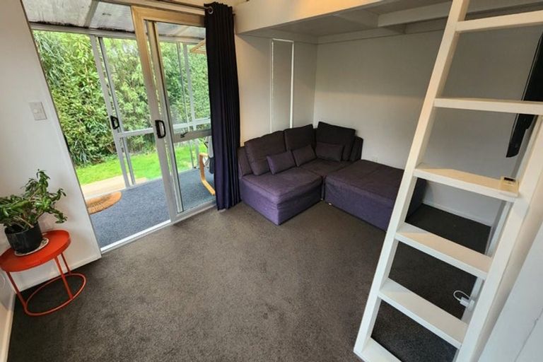 Photo of property in 32a Jennifer Street, Bryndwr, Christchurch, 8053