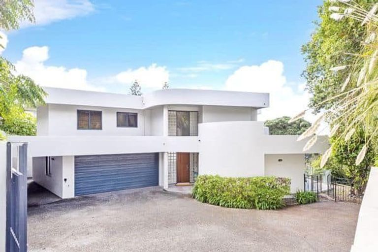 Photo of property in 126b Clovelly Road, Bucklands Beach, Auckland, 2012