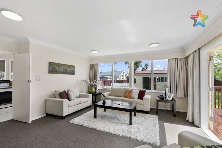 Photo of property in 340a Waiwhetu Road, Fairfield, Lower Hutt, 5011