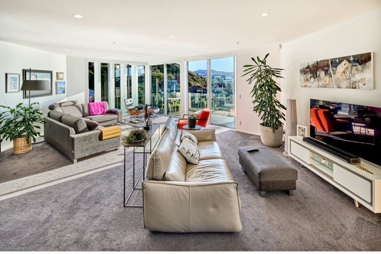 Photo of property in Alto Apartments, 4a/22 Telford Terrace, Oriental Bay, Wellington, 6011