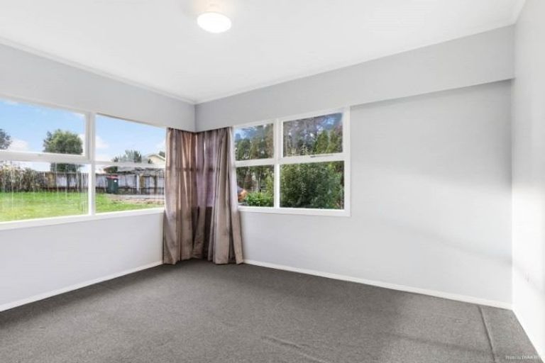 Photo of property in 16 Chequers Avenue, Glenfield, Auckland, 0629