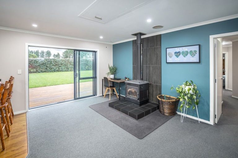 Photo of property in 1176 State Highway 2, Mikimiki, Masterton, 5881