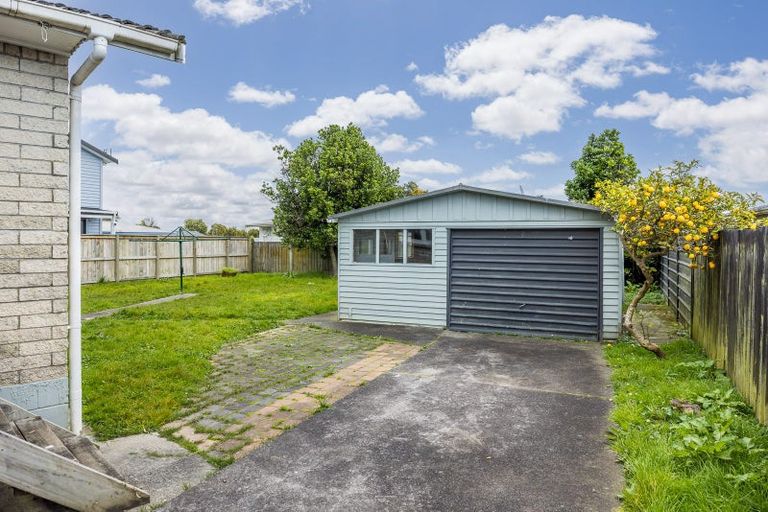 Photo of property in 37 Dominion Road, Papakura, 2110