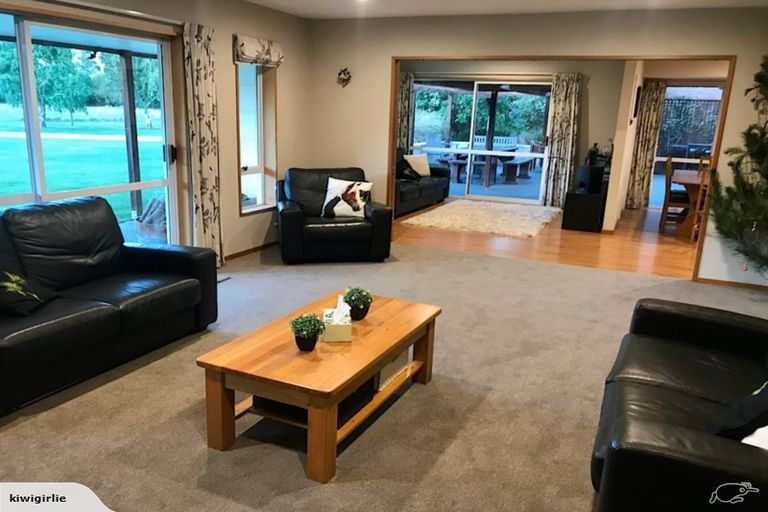 Photo of property in 235 Fishers Road, Loburn, Rangiora, 7473