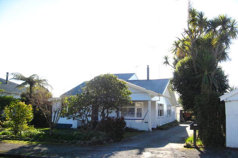 Photo of property in 6 Perotti Street, Greymouth, 7805