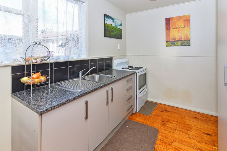 Photo of property in 26 Chingford Close, Mangere, Auckland, 2022