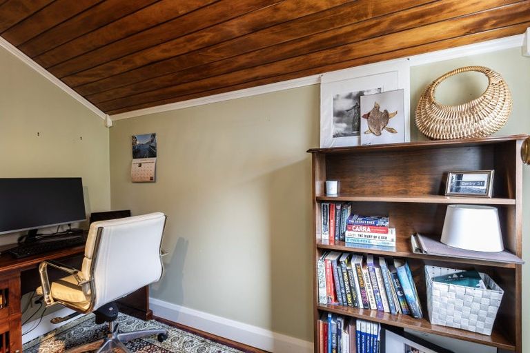 Photo of property in 75 Eglinton Road, Mornington, Dunedin, 9011