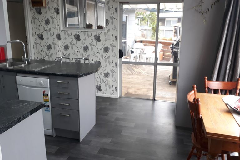 Photo of property in 19 Gemini Avenue, Milson, Palmerston North, 4414