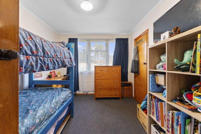 Photo of property in 1 Tawa Place, Wairakei, Taupo, 3332