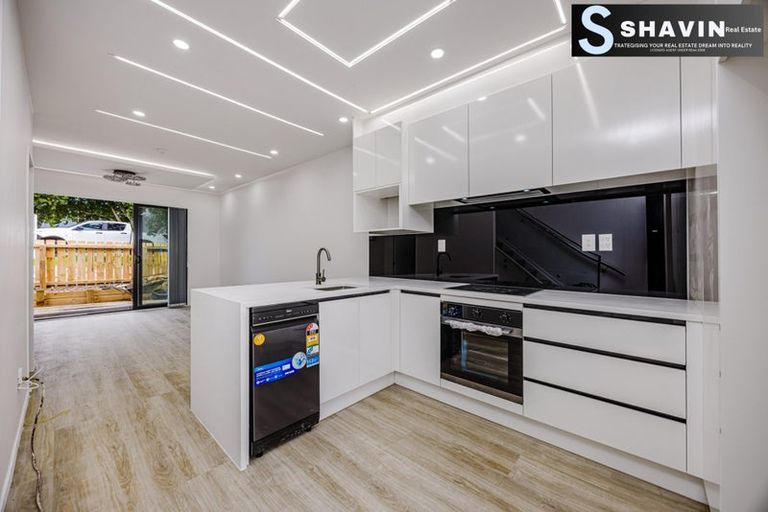 Photo of property in 84 Kirkbride Road, Mangere, Auckland, 2022