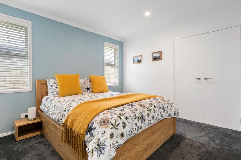 Photo of property in 34 Hiria Crescent, Papamoa Beach, Papamoa, 3118