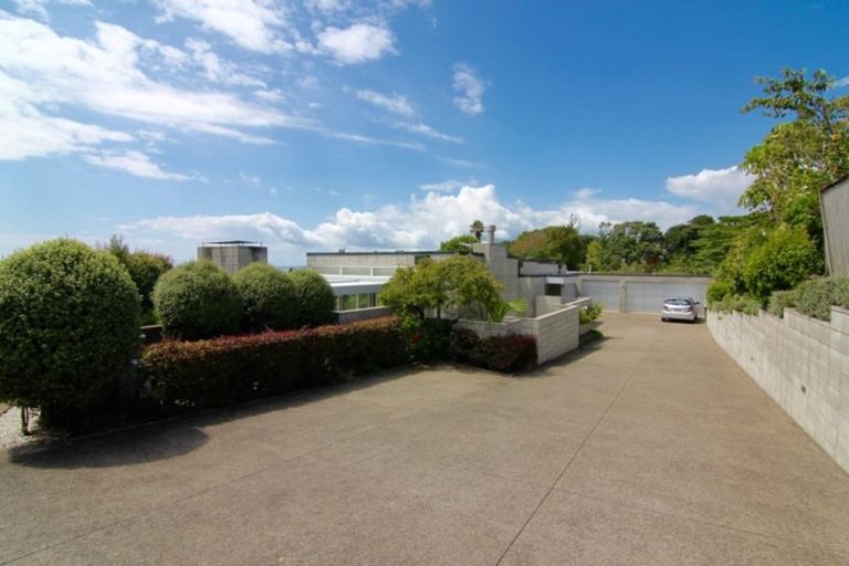 Photo of property in 25 Braemar Road, Castor Bay, Auckland, 0620
